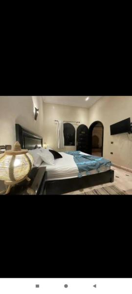 RIAD HANAFi